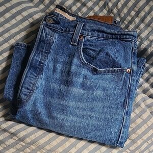 Levi's Ribcage Straight Ankle Jeans